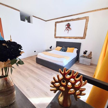 Appartement Luxury Flat In Center By The Sea à Bari Extérieur photo